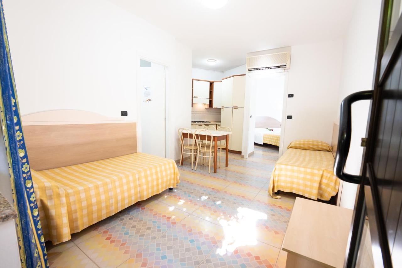 Il Poggio Di Tropea Hotell Parghelia Exteriör bild