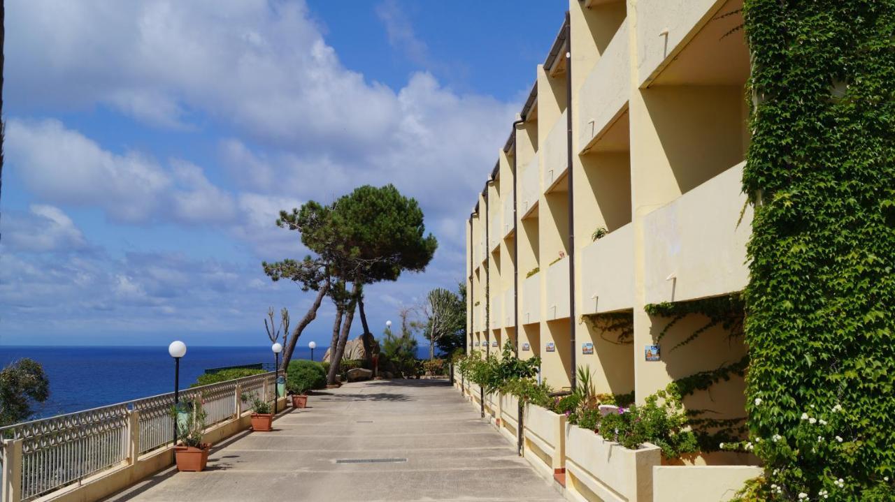 Il Poggio Di Tropea Hotell Parghelia Exteriör bild