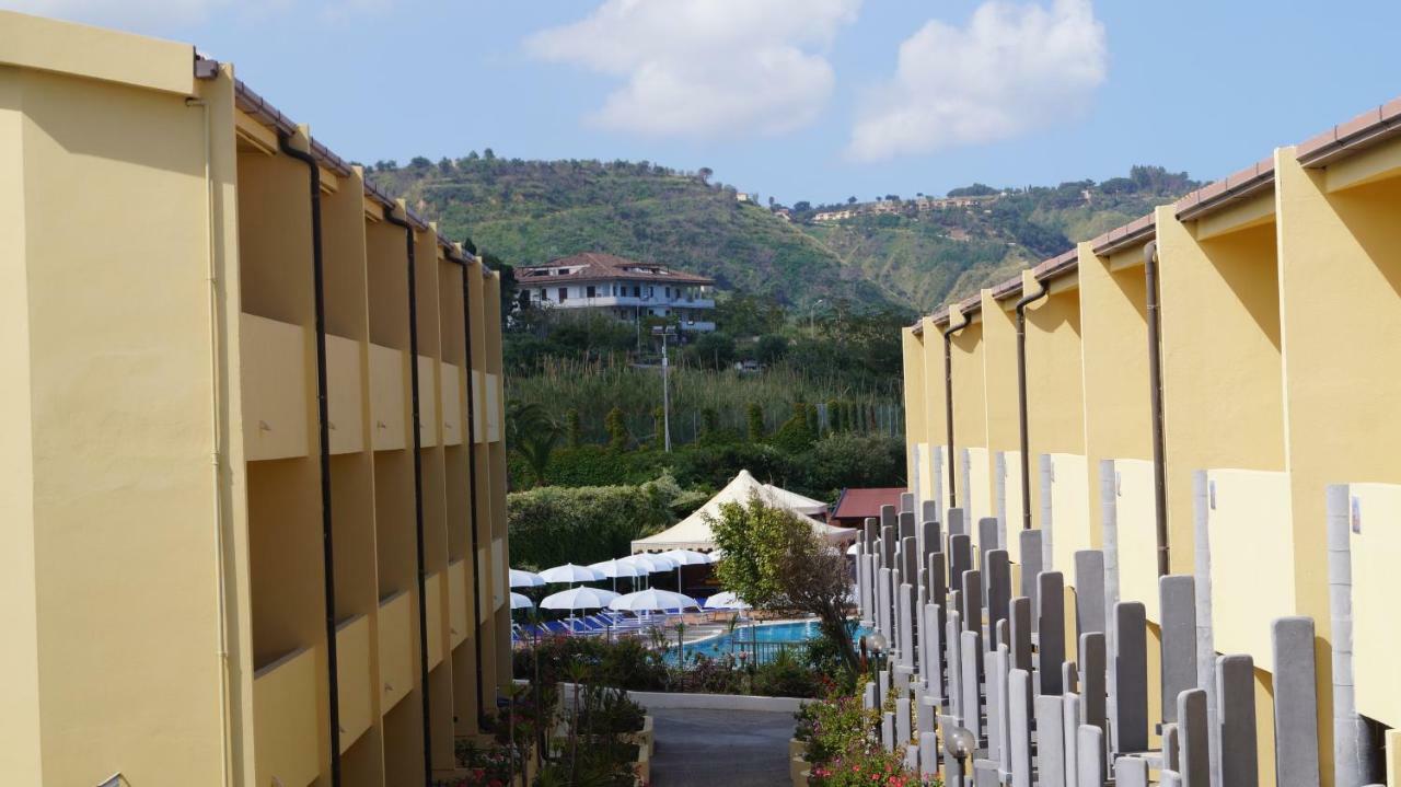 Il Poggio Di Tropea Hotell Parghelia Exteriör bild