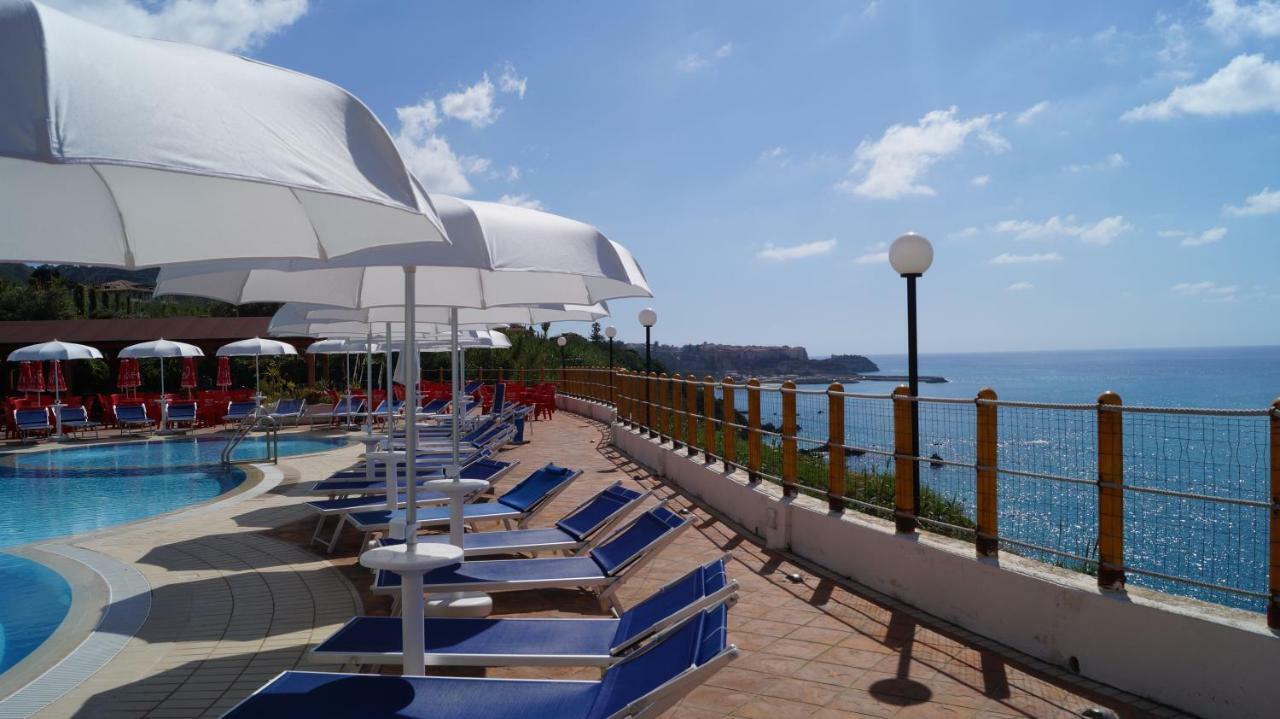 Il Poggio Di Tropea Hotell Parghelia Exteriör bild